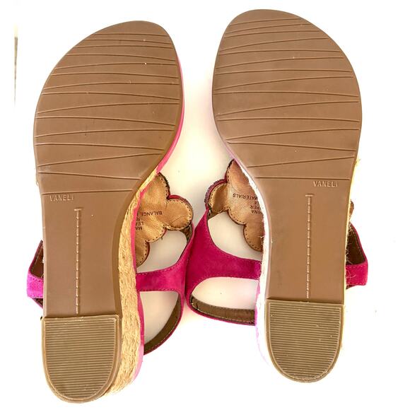 Vaneli Beaded Sandals, Pink Suede, Cork Wedge Heel, Women’s Size 7 - Picture 5 of 7